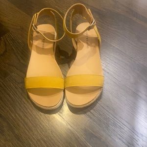 Lucky brand sandals